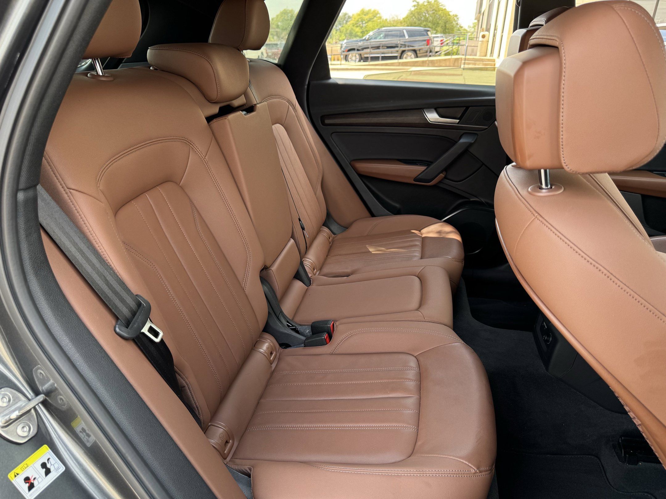Used 2022 Audi Q5 2.0T Premium w/ Convenience Package AWD/4WD image 32