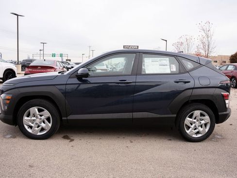 New 2026 Hyundai Kona SE image 4