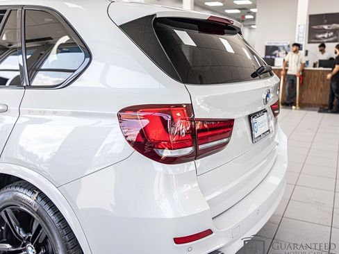 Used 2017 BMW X5 xDrive35i AWD/4WD image 12