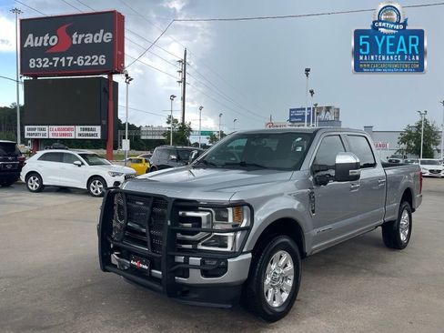 Used 2021 Ford F250 Platinum w/ FX4 Off-Road Package AWD/4WD image 1