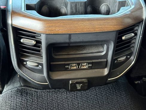 Used 2022 RAM 2500 Laramie image 19