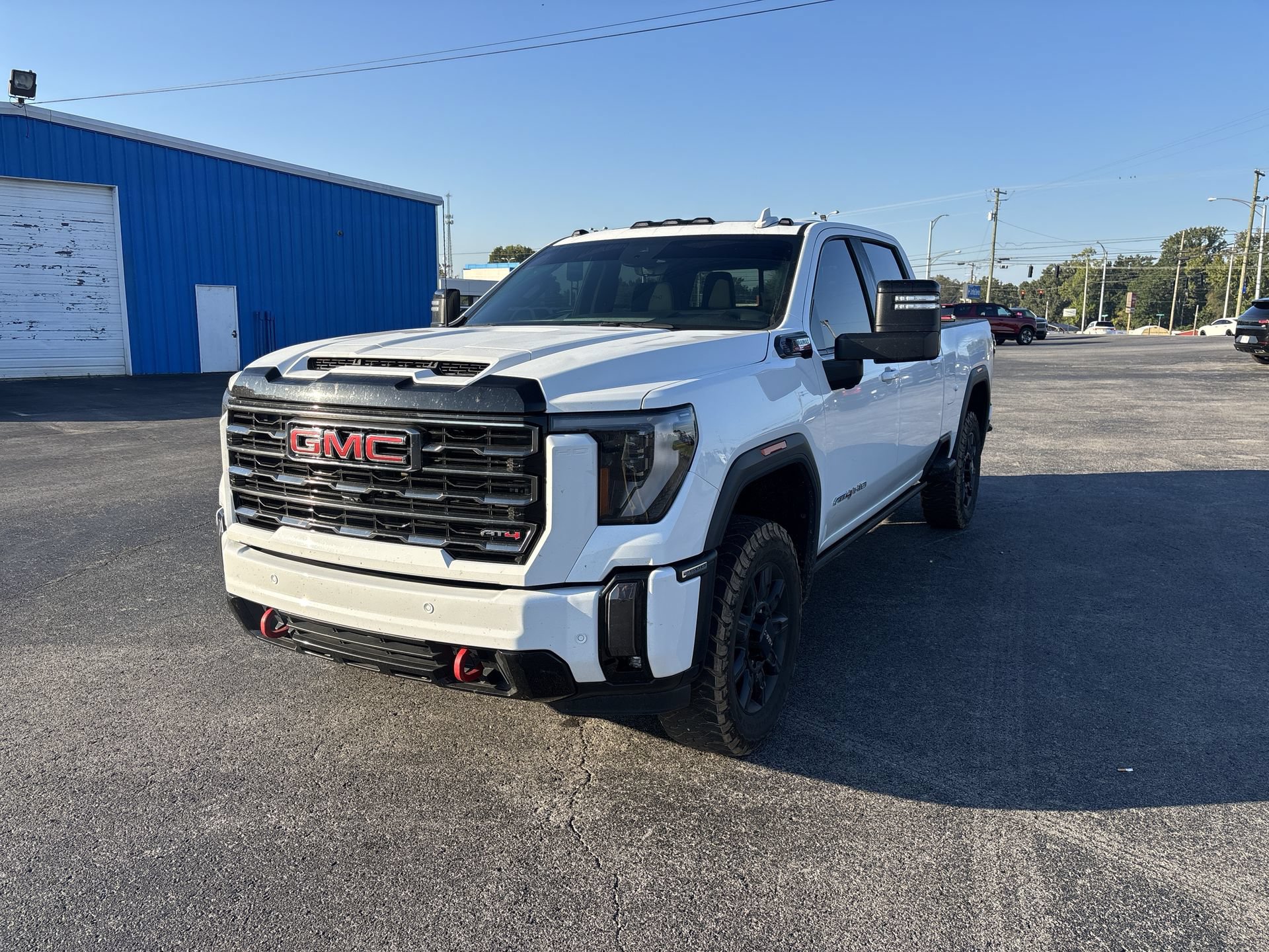 Used 2024 GMC Sierra 2500 AT4 w/ AT4 Premium Plus Package AWD/4WD image 1