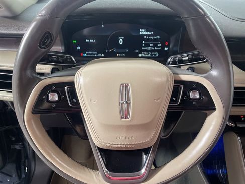 Used 2023 Lincoln Aviator Reserve w/ Equipment Group 201A AWD/4WD image 14