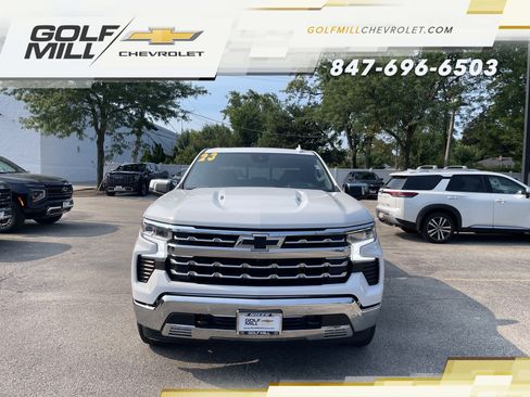 Used 2023 Chevrolet Silverado 1500 LTZ w/ Technology Package AWD/4WD image 4