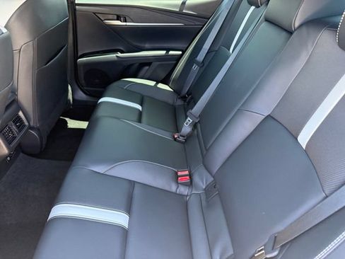 Used 2026 Toyota Camry SE w/ Convenience Package FWD image 27