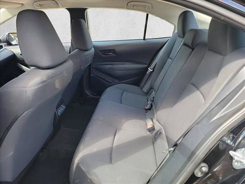 Used 2025 Toyota Corolla LE FWD image 14