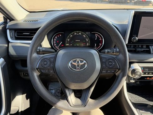 Certified 2025 Toyota RAV4 XLE image 22