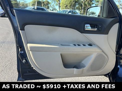 Used 2009 Ford Fusion SEL image 11