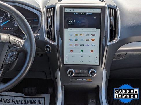Certified 2024 Ford Edge SE w/ Black Appearance Package AWD/4WD image 18
