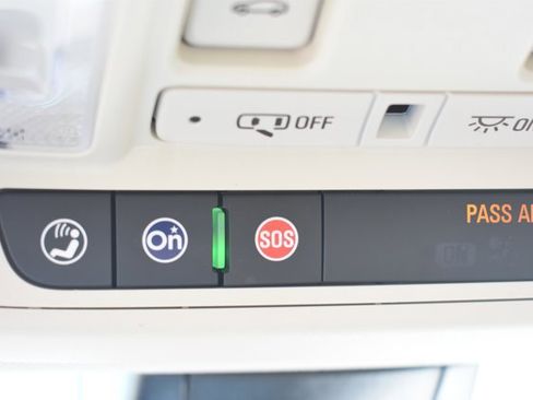 Used 2024 Cadillac XT6 Premium Luxury w/ Technology Package image 32