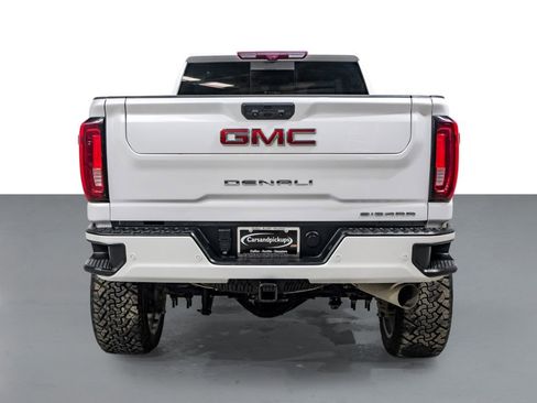 Used 2022 GMC Sierra 2500 Denali w/ Denali Ultimate Package AWD/4WD image 7