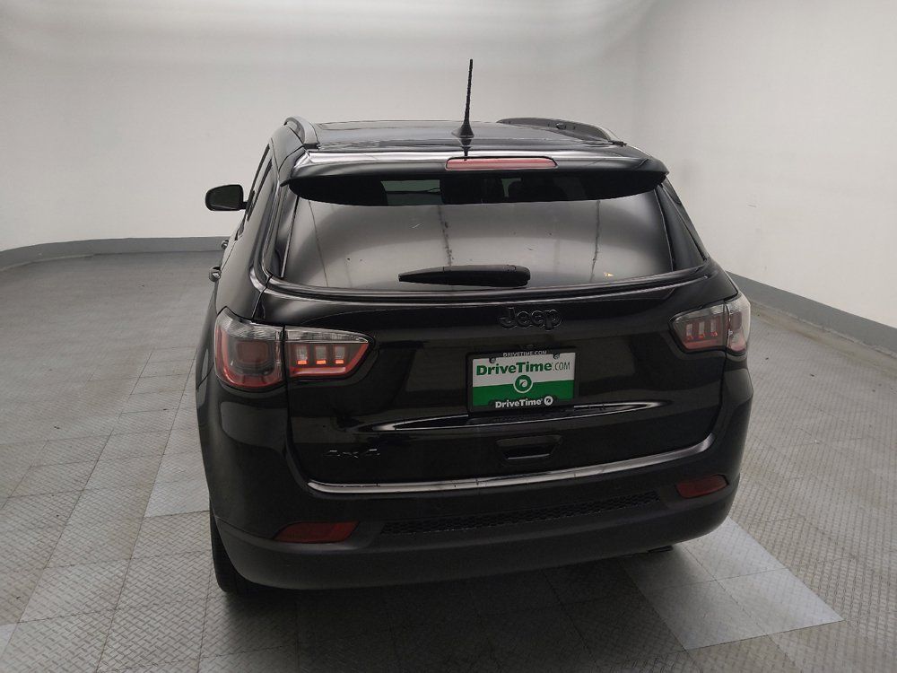 Used 2021 Jeep Compass Latitude w/ Sun and Sound Group AWD/4WD image 6