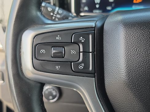 Used 2023 Chevrolet Silverado 1500 LT AWD/4WD image 21