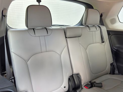 Used 2023 Honda Pilot Elite image 37