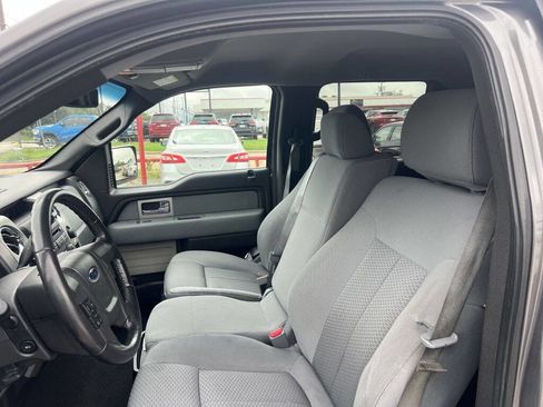 Used 2011 Ford F150 XLT w/ XLT Chrome Pkg image 11