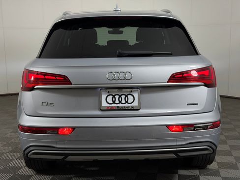 Used 2021 Audi Q5 2.0T Premium Plus w/ Premium Plus Package AWD/4WD image 10