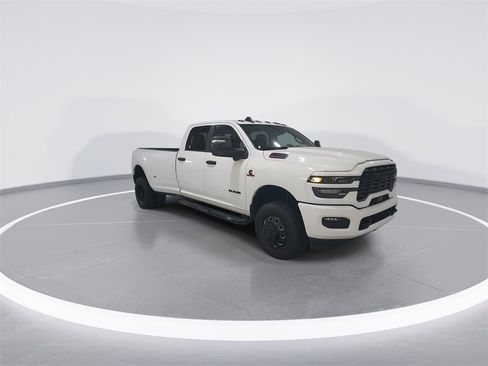 Used 2025 RAM 3500 Big Horn image 2