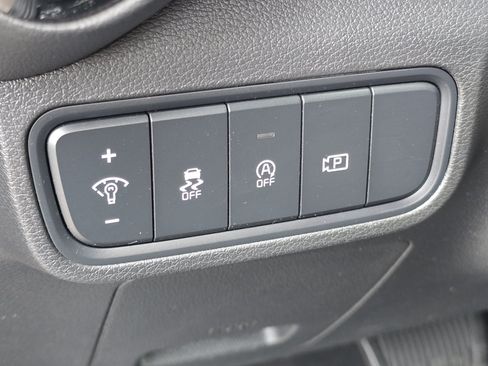 Used 2024 Kia Soul S FWD image 14