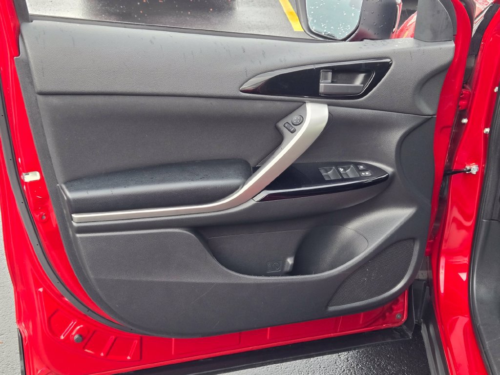 Used 2024 Mitsubishi Eclipse Cross LE AWD/4WD image 27