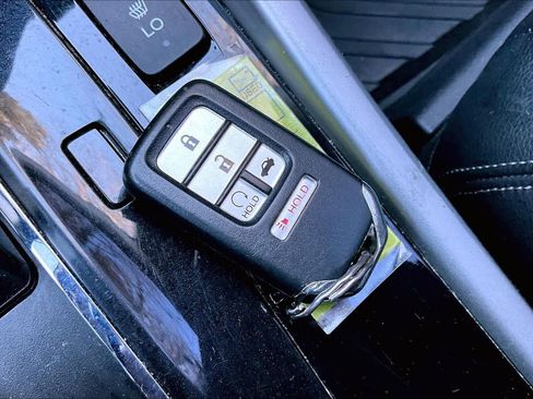 Used 2017 Honda Accord EX-L image 14