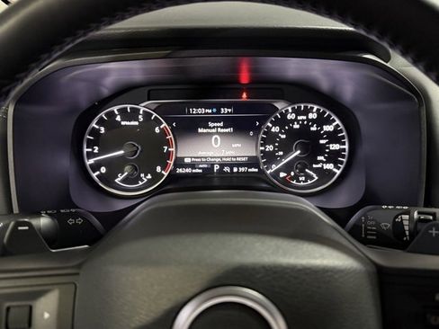 Certified 2025 Nissan Rogue SV image 18