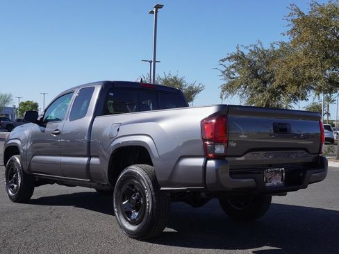 Used 2023 Toyota Tacoma SR w/ SR Convenience Package RWD image 3