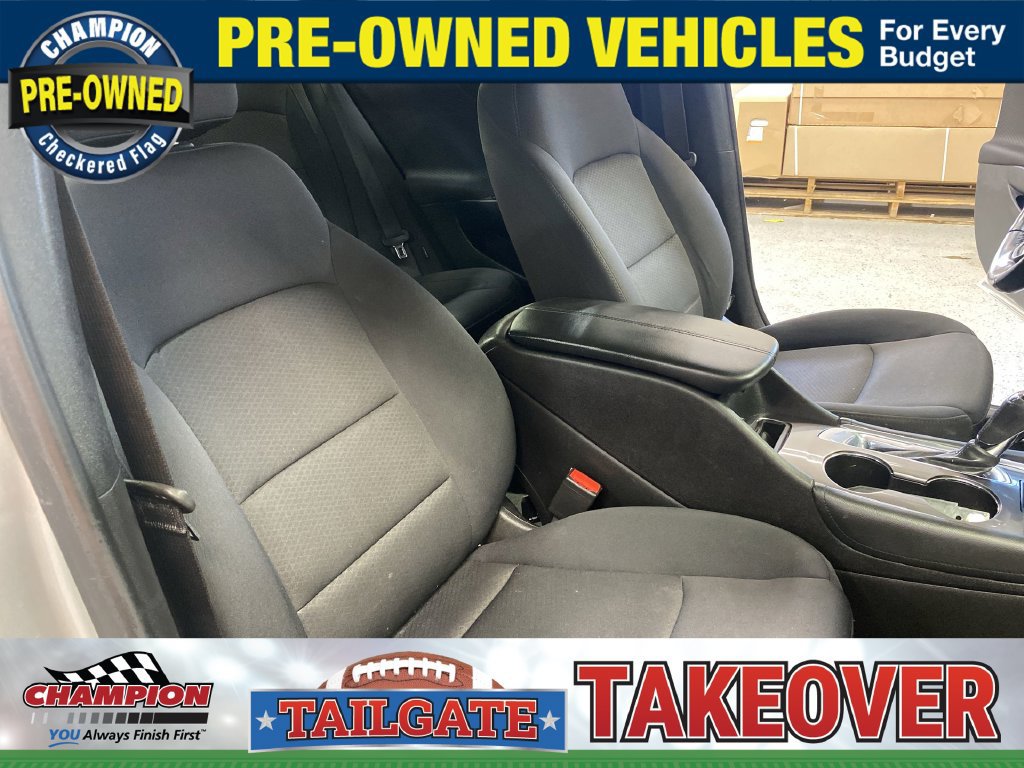 Used 2016 Chevrolet Malibu LT FWD image 36