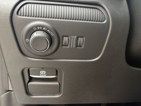 New 2026 Jeep Grand Wagoneer 2WD w/ Premium Group I image 2