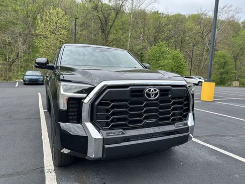 New 2026 Toyota Tundra SR5 AWD/4WD image 11