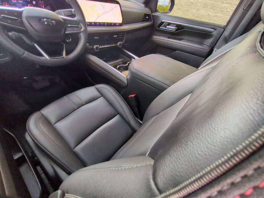 Used 2025 Chevrolet Tahoe RST w/ Comfort Package AWD/4WD image 21