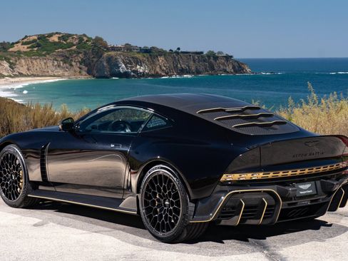 Used 2024 Aston Martin Valour image 29
