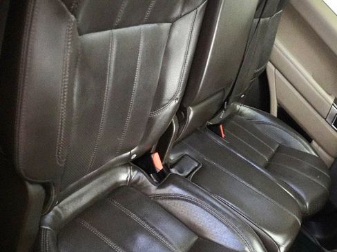 Used 2014 Land Rover Range Rover Sport HSE image 9