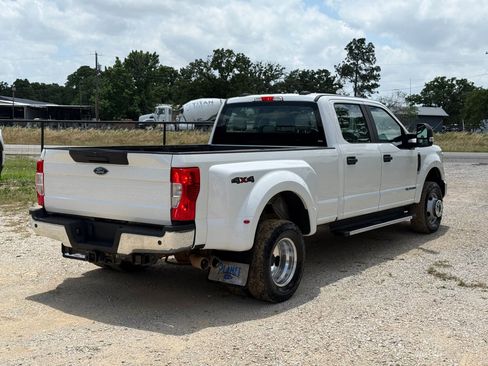 Used 2020 Ford F350 XL w/ STX Appearance Package AWD/4WD image 3