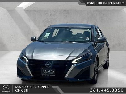Used 2023 Nissan Altima 2.5 SV