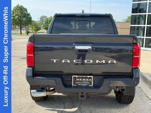 Used 2024 Toyota Tacoma Limited w/ Limited Package (LT) AWD/4WD image 4