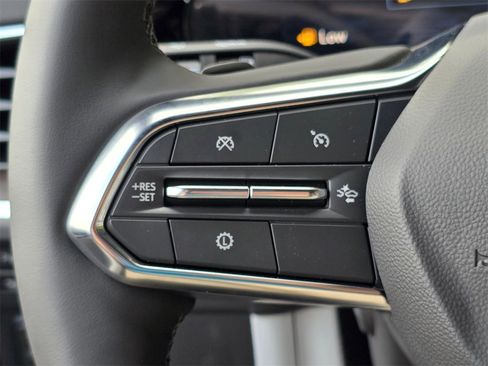 New 2026 Chevrolet Suburban Premier image 36