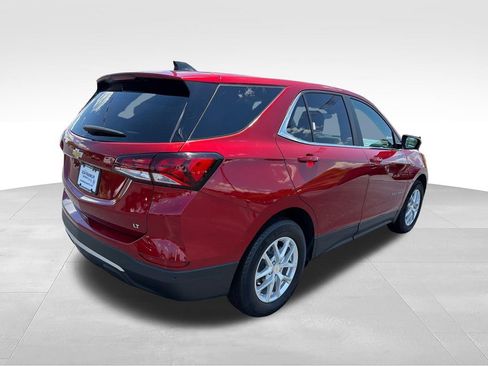 Used 2023 Chevrolet Equinox LT FWD image 6