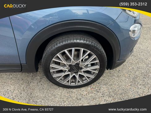 Used 2017 FIAT 500X Lounge w/ Advanced Safety Package image 26