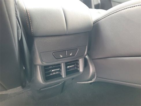 New 2026 GMC Terrain AT4 w/ Convenience Package III image 7