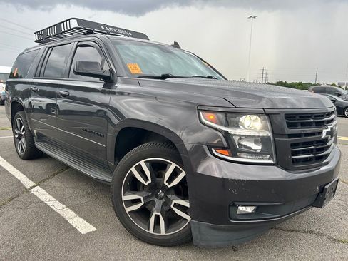 Used 2018 Chevrolet Suburban Premier w/ RST Edition AWD/4WD image 1