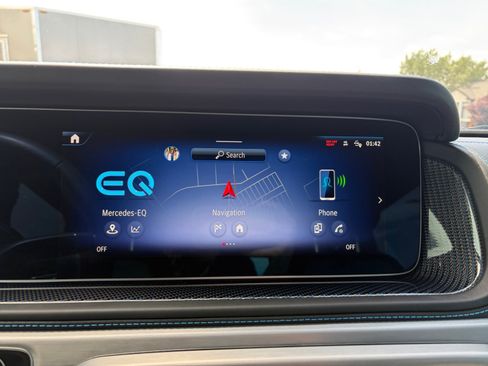 Used 2025 Mercedes-Benz G 580 w/ EQ Technology image 12