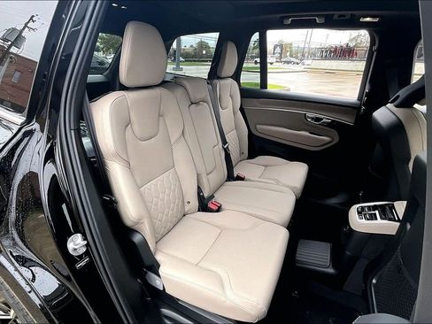 New 2026 Volvo XC90 T8 Core w/ Protection Package Premier image 16