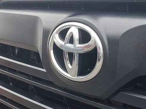 Used 2023 Toyota Tundra SR5 w/ SR5 Convenience Package RWD image 28