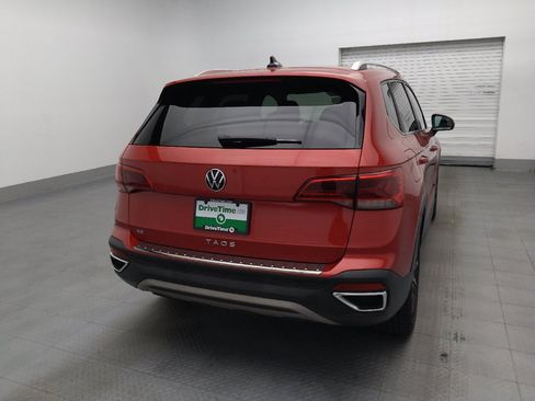 Used 2023 Volkswagen Taos SE w/ Black Wheel Package FWD image 7