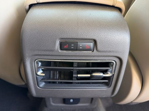 Used 2022 Lincoln Corsair FWD w/ Equipment Group 101A image 32