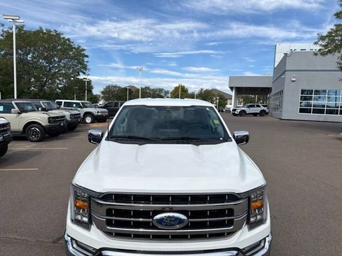 Used 2023 Ford F150 Lariat w/ Trailer Tow Package AWD/4WD image 4