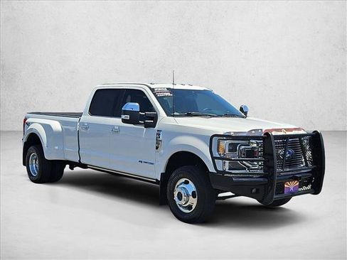 Used 2021 Ford F350 Platinum AWD/4WD image 3