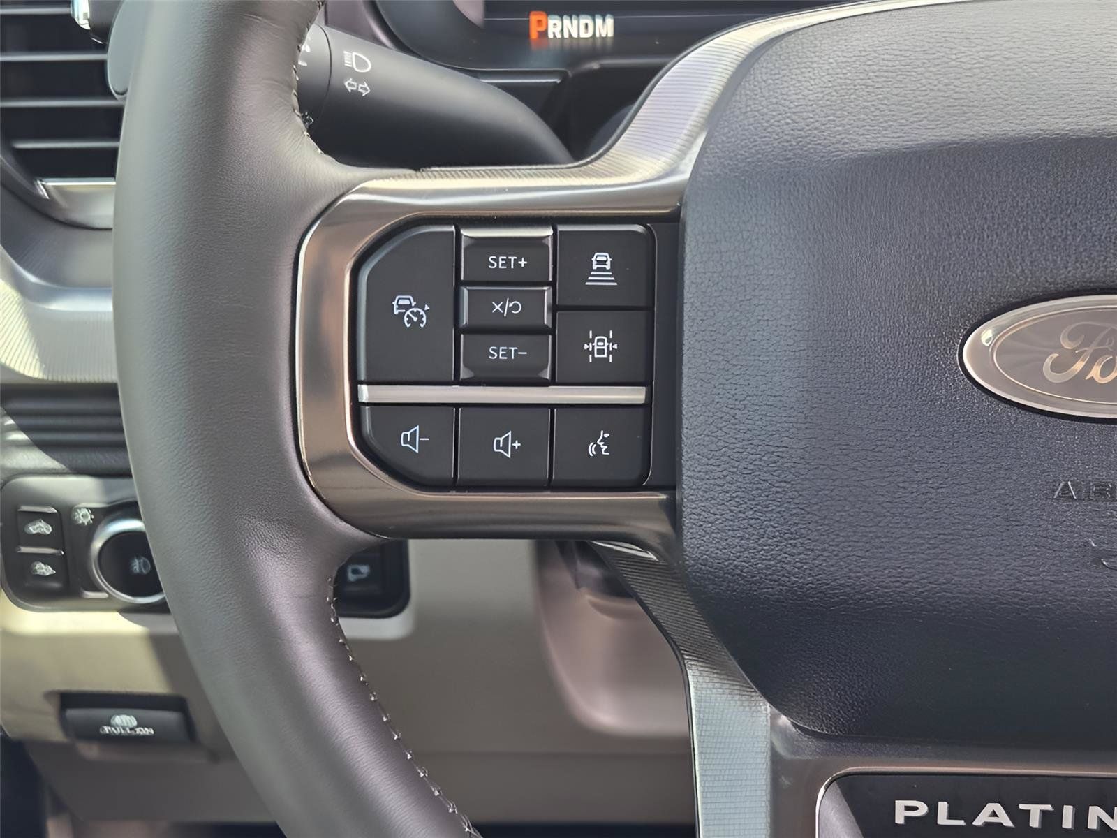 Used 2026 Ford F250 Platinum w/ Platinum Plus Package AWD/4WD image 28