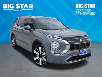 Used 2025 Mitsubishi Outlander SEL