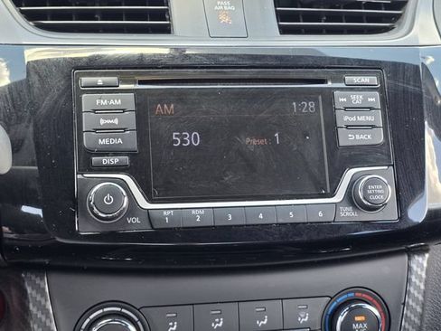 Used 2017 Nissan Sentra NISMO FWD image 9